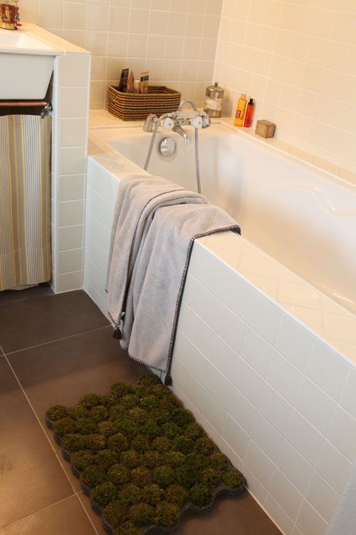 Larosee Boss Bath Rug image of Larosee Boss Bath Rug