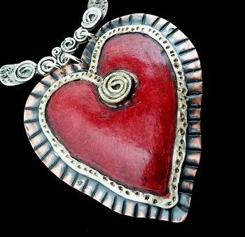 wink_artisans_heart_me_necklace