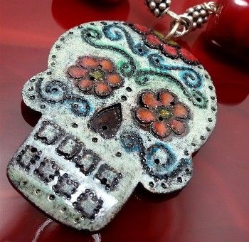 wink_artisans_sugar_skull_necklace