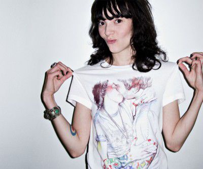 T Post t-shirt