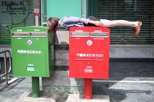 taiwan-girl-lying-down-game taiwan-girl-lying-down-game